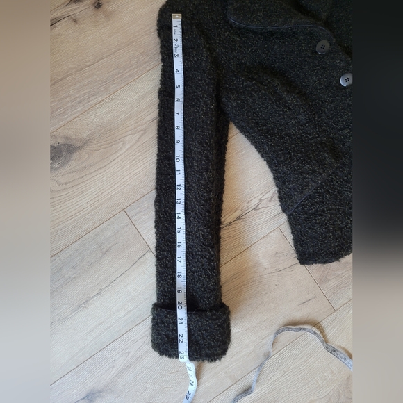 ARMANI Collezion Lined Wool Jacket. Size 8 - Picture 9 of 12